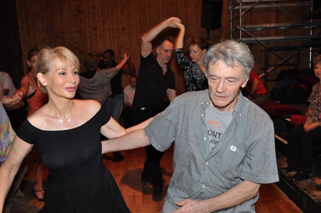 min 2012 11 11 station danse 084